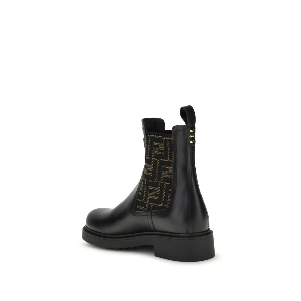 Bottines Bos Taurus en cuir de veau noir Fendi
