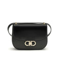 Sac bandoulière Bos Taurus en cuir de veau noir Ferragamo