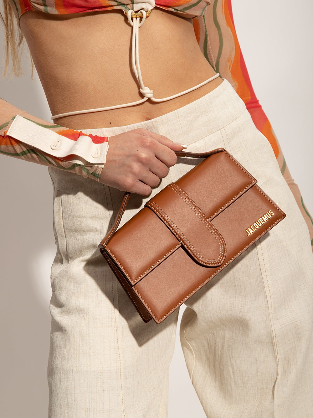 Sac à main Le Grand Bambino en cuir marron clair Jacquemus