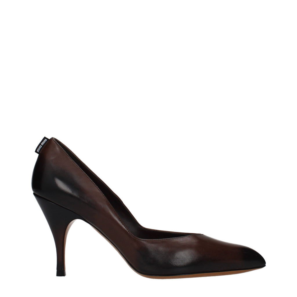 Escarpins en cuir marron Miu Miu