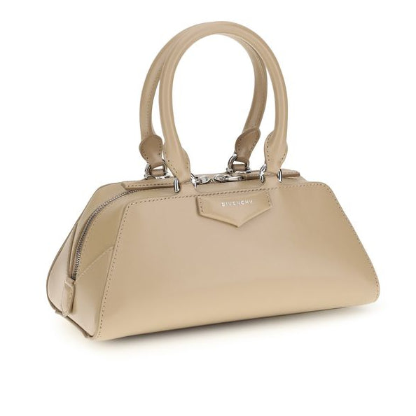 Sac à main Bos Taurus en cuir de veau beige Givenchy