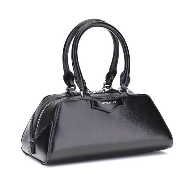 Sac à main Bos Taurus en cuir de veau noir Givenchy